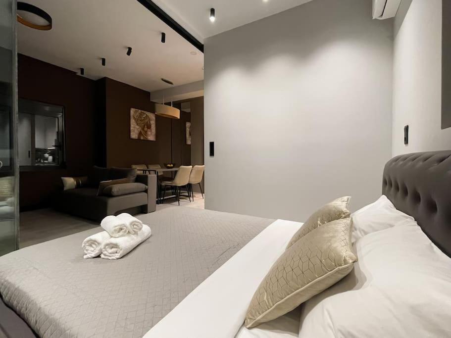Lucky Central Home #22 Vipgreece Atina Dış mekan fotoğraf